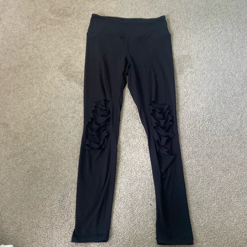Black leggings